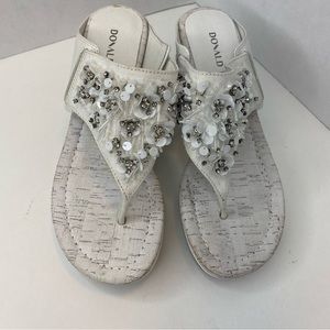 NWT Malone Crystal & Sequin Embellished Wedge Slide Sandal Sample NWT 6